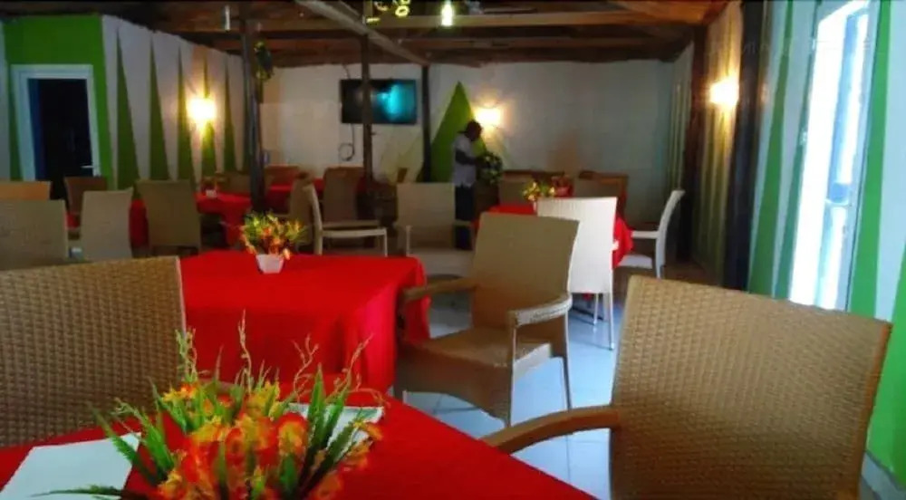 Hotel Ichaweri