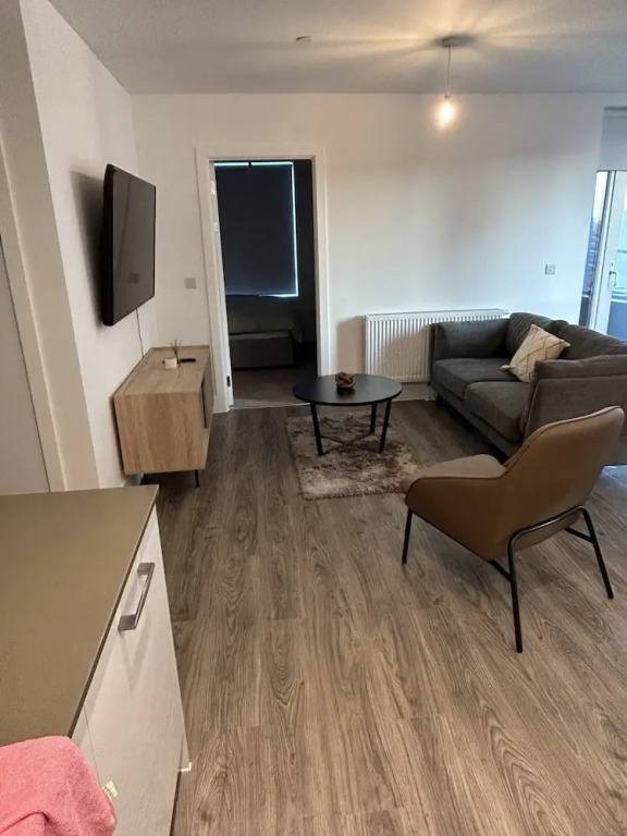 Immaculate 2-bed Apartment in London