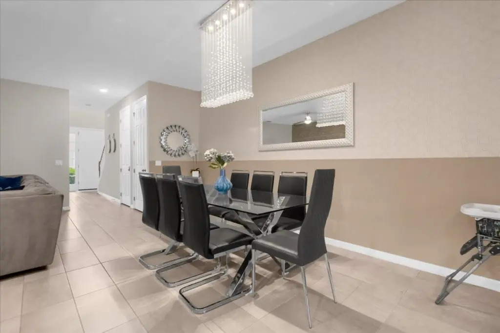 4 Bedrooms / 3.5 Bathrooms / Solara (1568 CP), Kissimmee, US