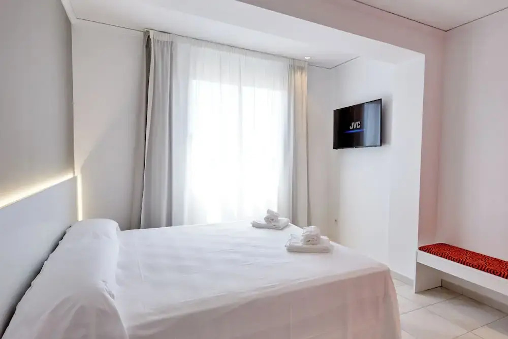 Hotel DL Port