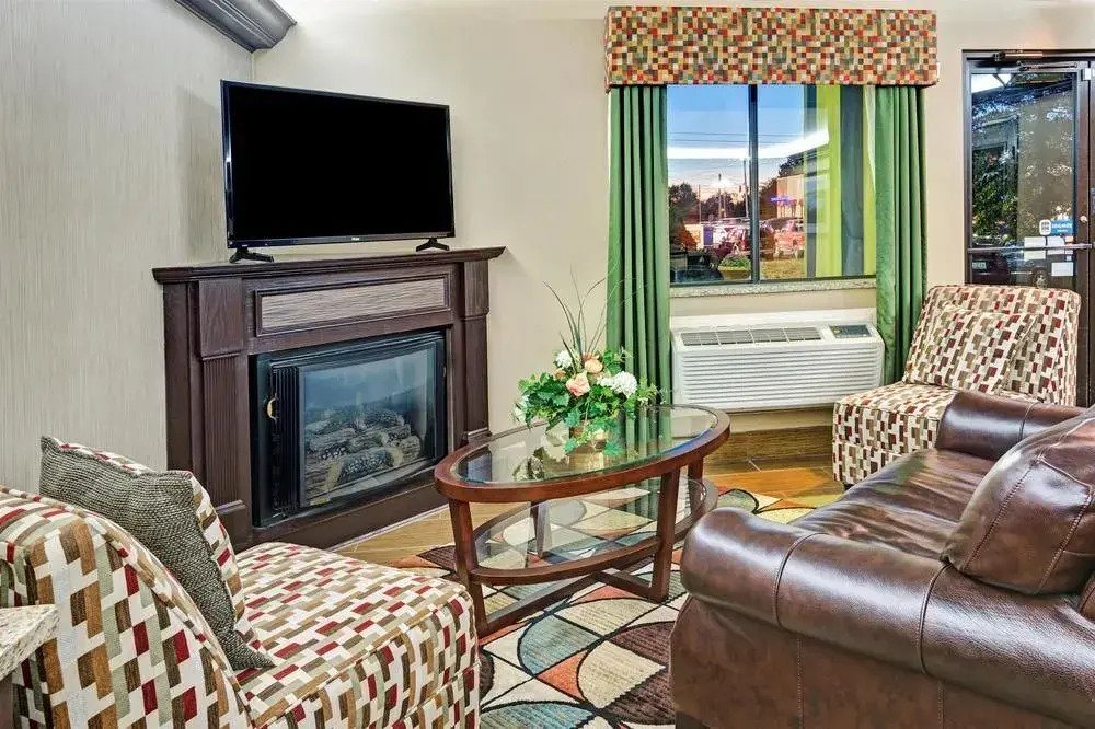 Baymont Inn And Suites Harrodsburg