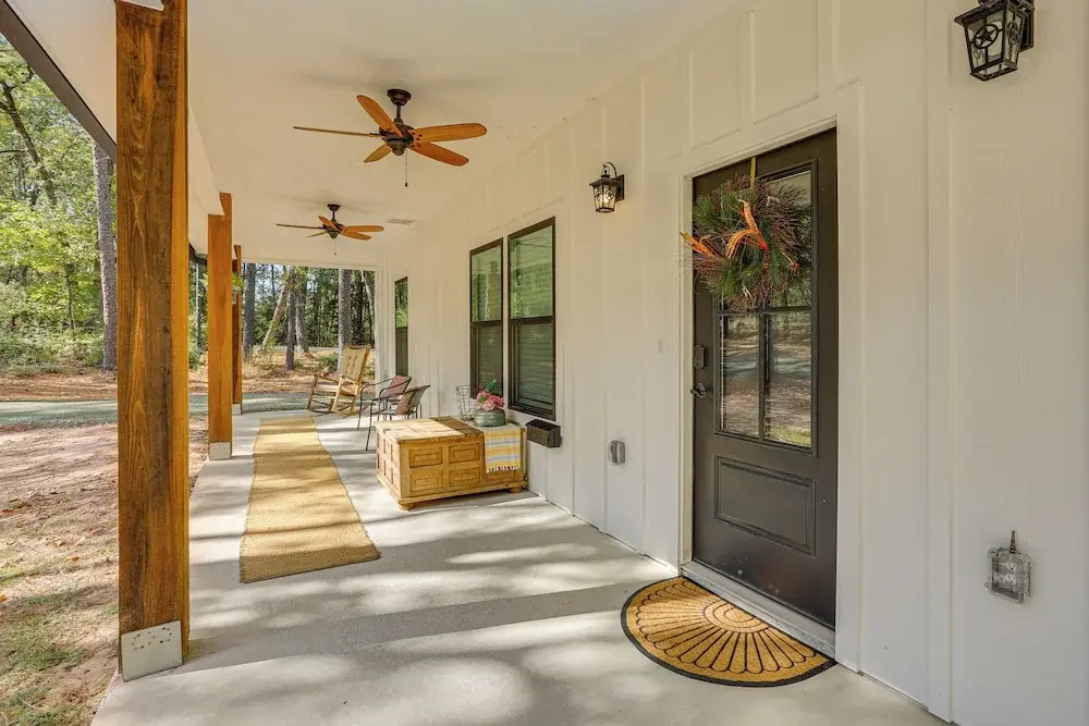 5 Mi to Lake! Home w/ Boat Parking & Pool Access