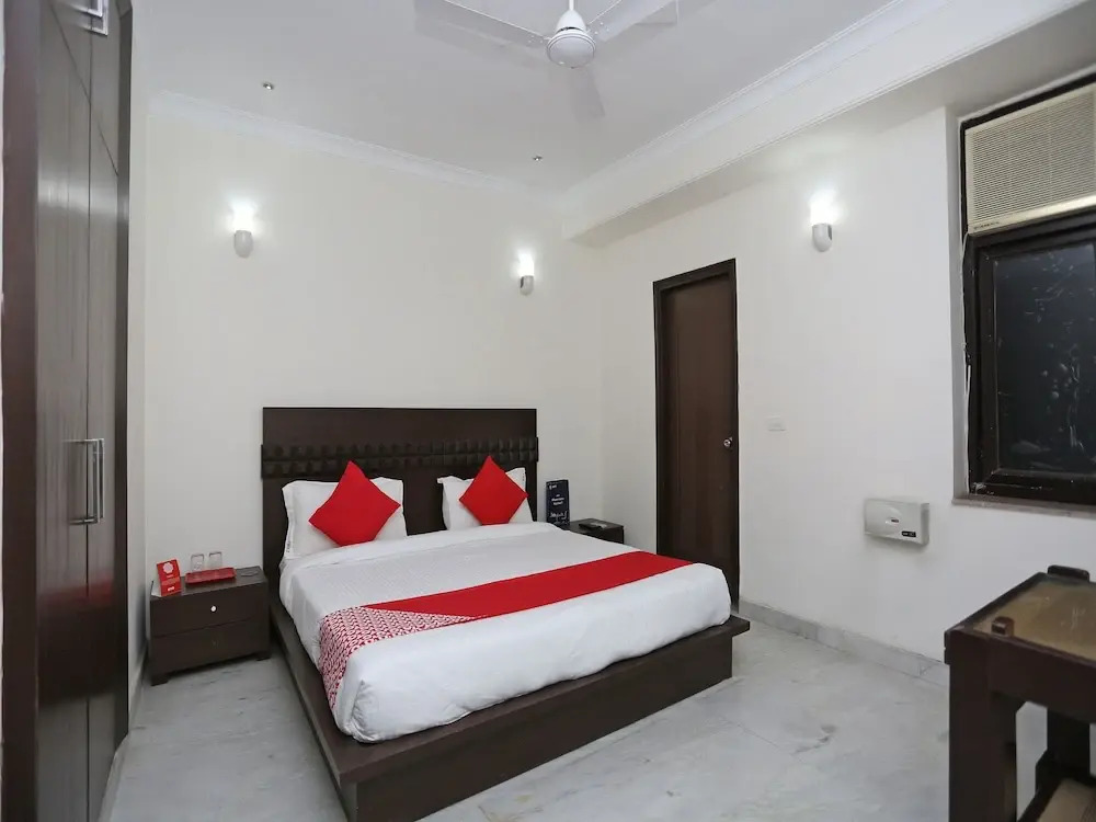 Ryan Residency by OYO Rooms