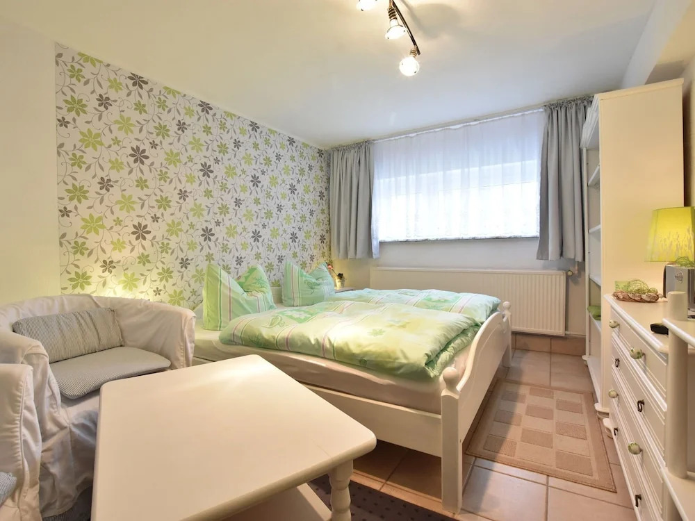 Cozy Apartment in Kühlungsborn near Sea