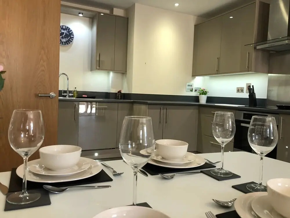 Queens Court Apartment