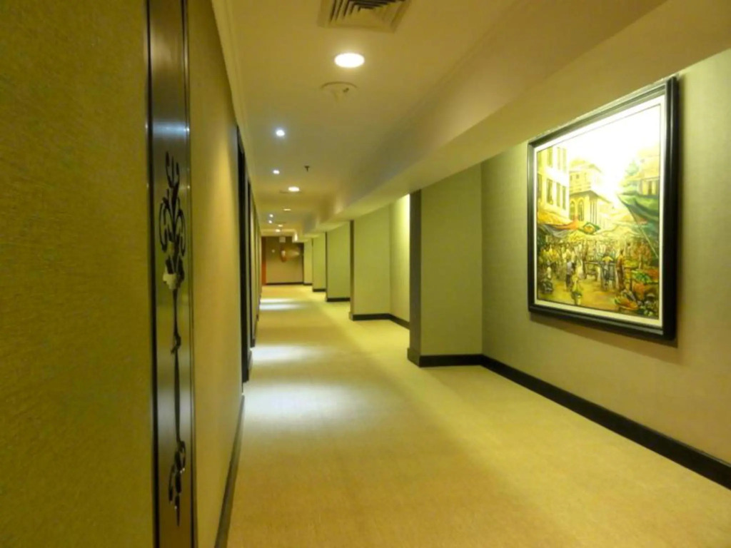 Regent's Park Hotel