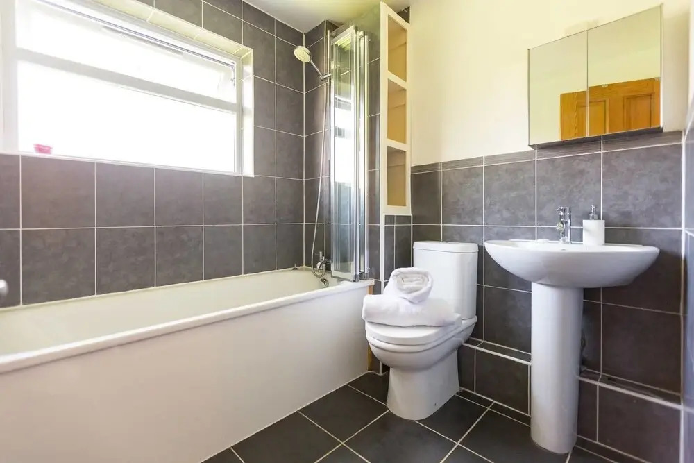 2 Bedroom Spacious Home by Finsbury Park! 4 Guests