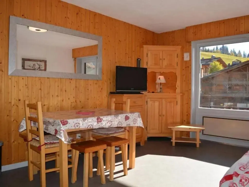 Appartement Le Grand-Bornand, 1 pièce, 4 personnes - FR-1-241-129
