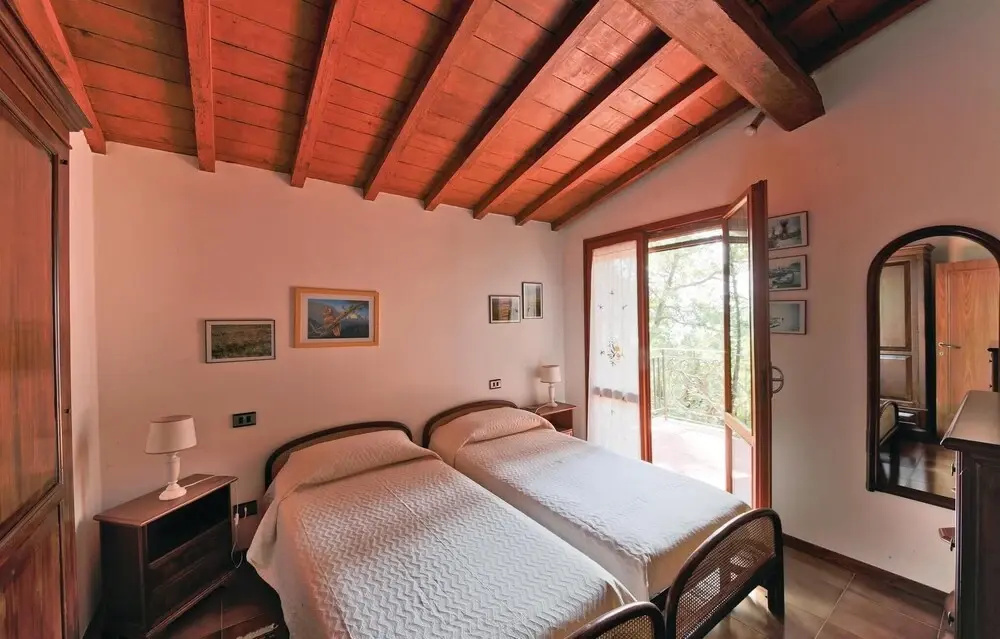 Stunning Home In San Feliciano Sul Tpg