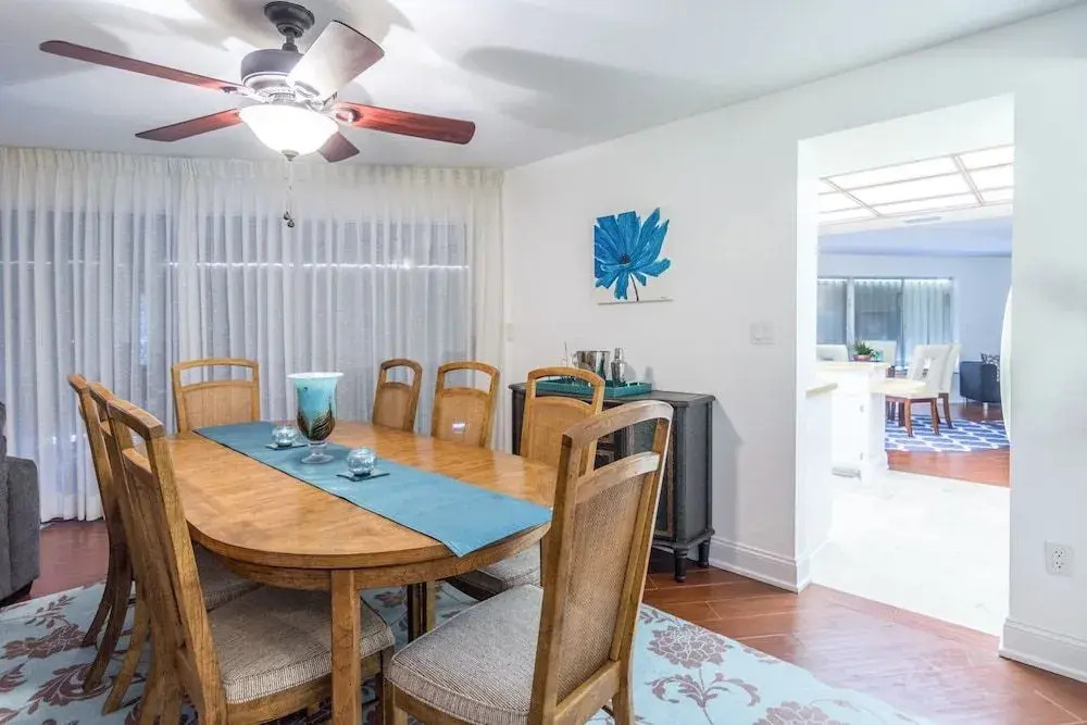 71 Manor Terrace Home 3 Bedrooms 2 Bathrooms Home