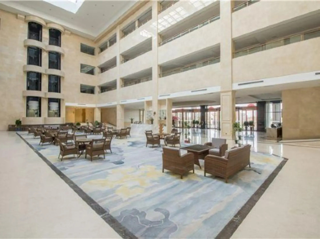 Huashan Xinghe International Hotel
