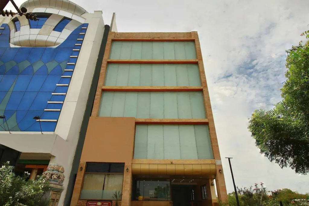Hotel Shreenithi