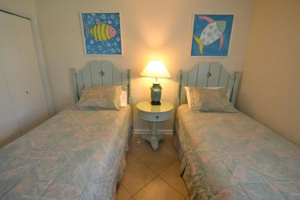 Sea Breeze 119 by Bender Vacation Rentals