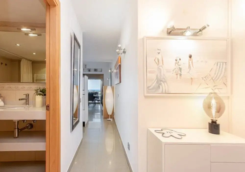 3-bedroom Apartment With sea View