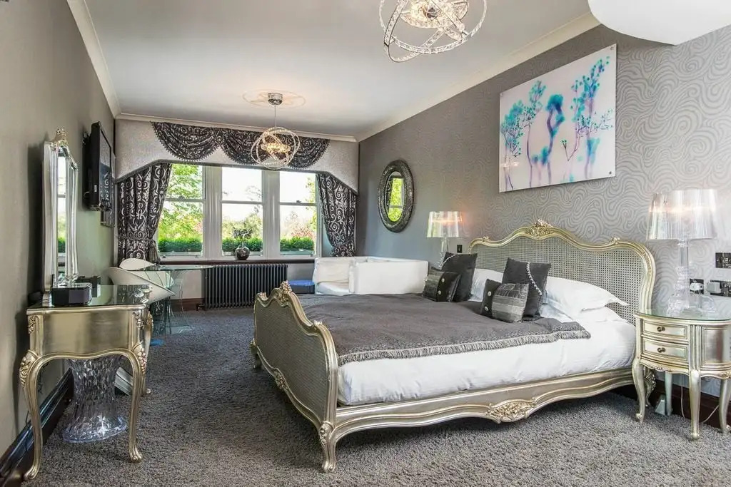 Windermere Suites