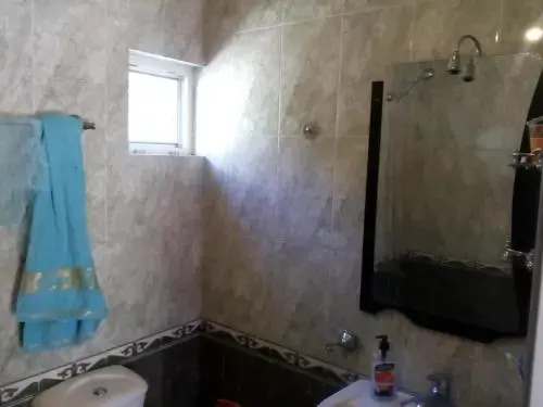 Guest House in Zhabeshi Lali