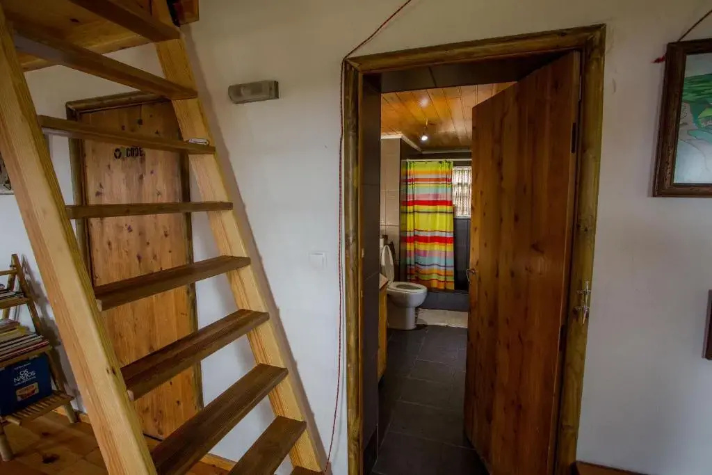 Caldeira Guesthouse