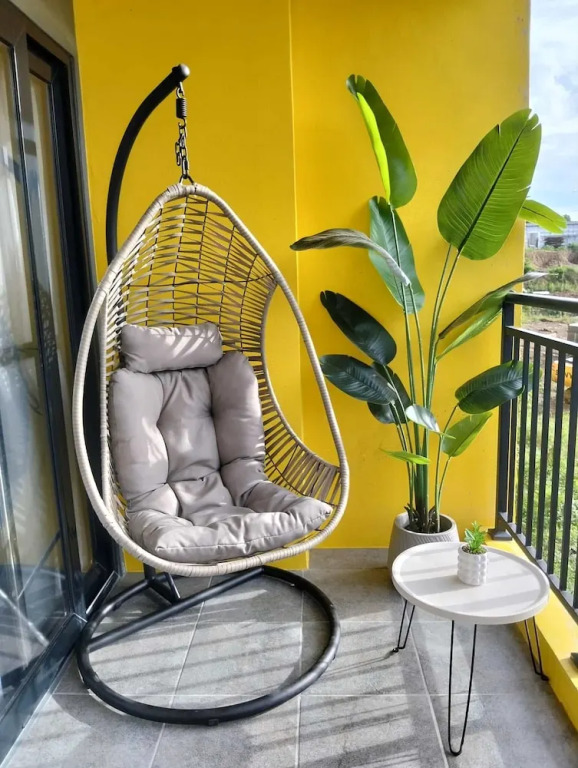 Elegant Studio, Close to the Airport and big Malls
