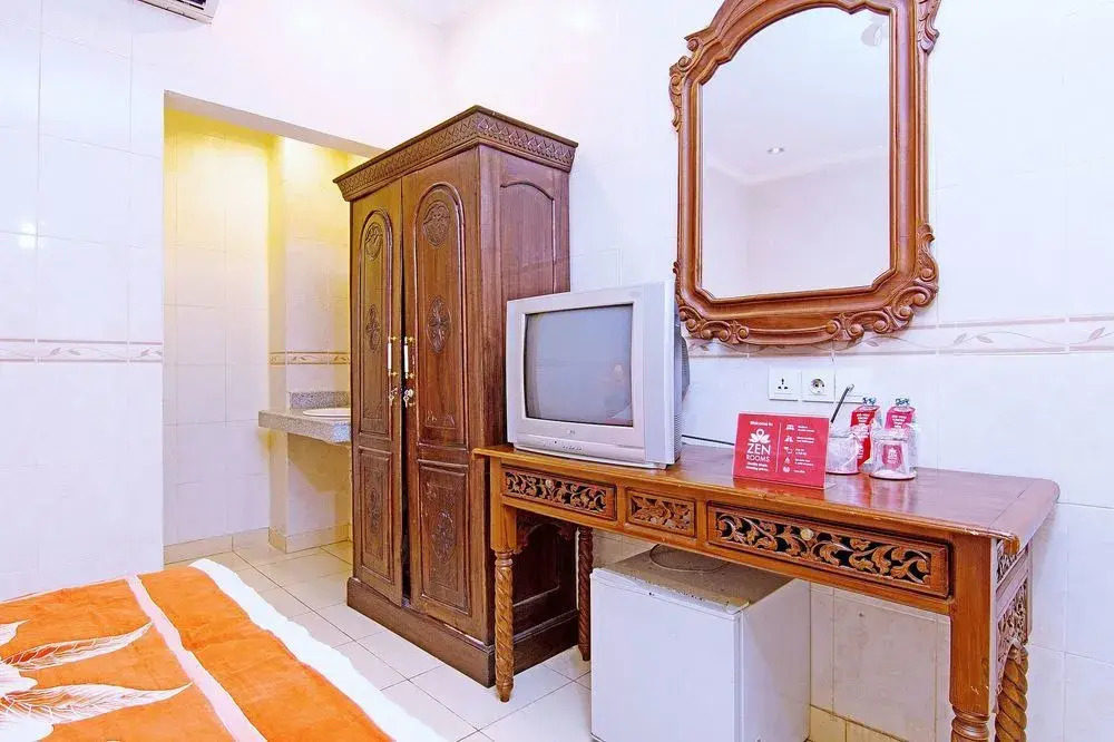 Zen Rooms Paradise Legian Hotel Bali