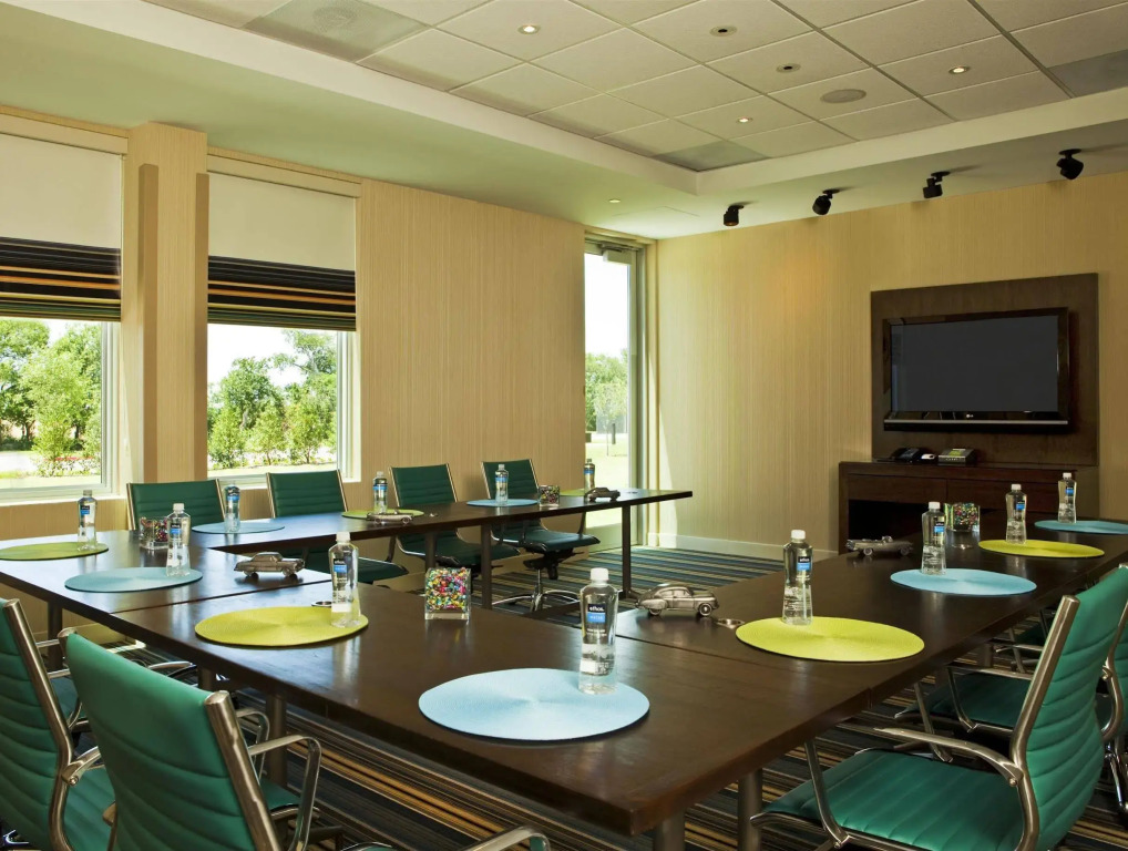 Aloft by Marriott Frisco