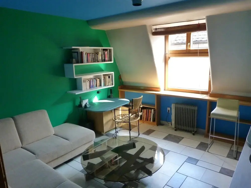 Bohemianquarter-chicmansard For 22