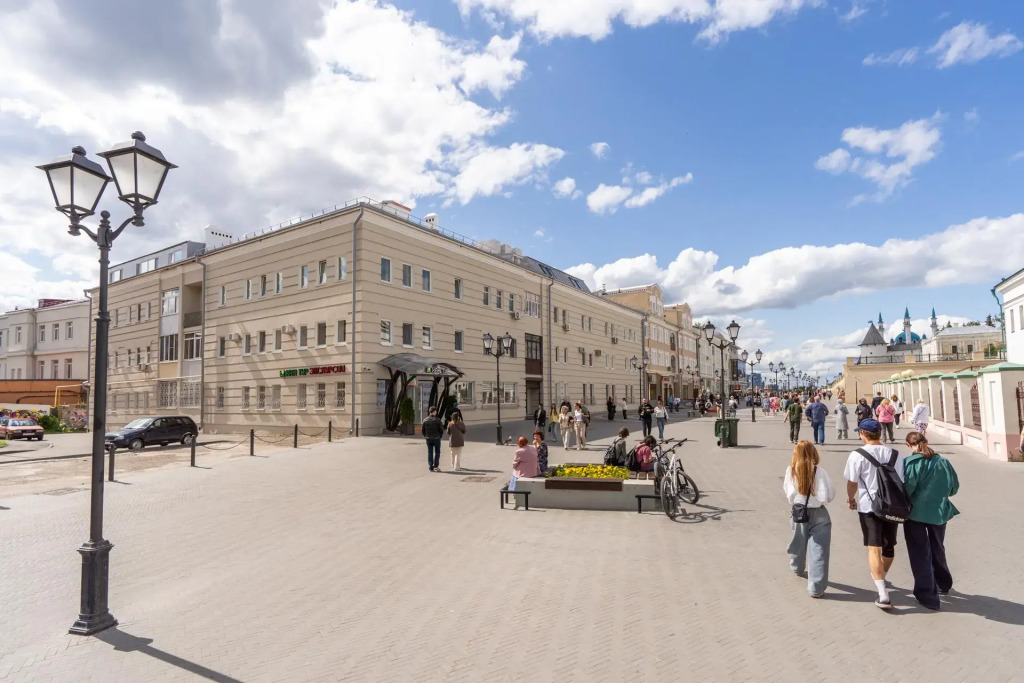 6-комнатная квартира возле Кремля