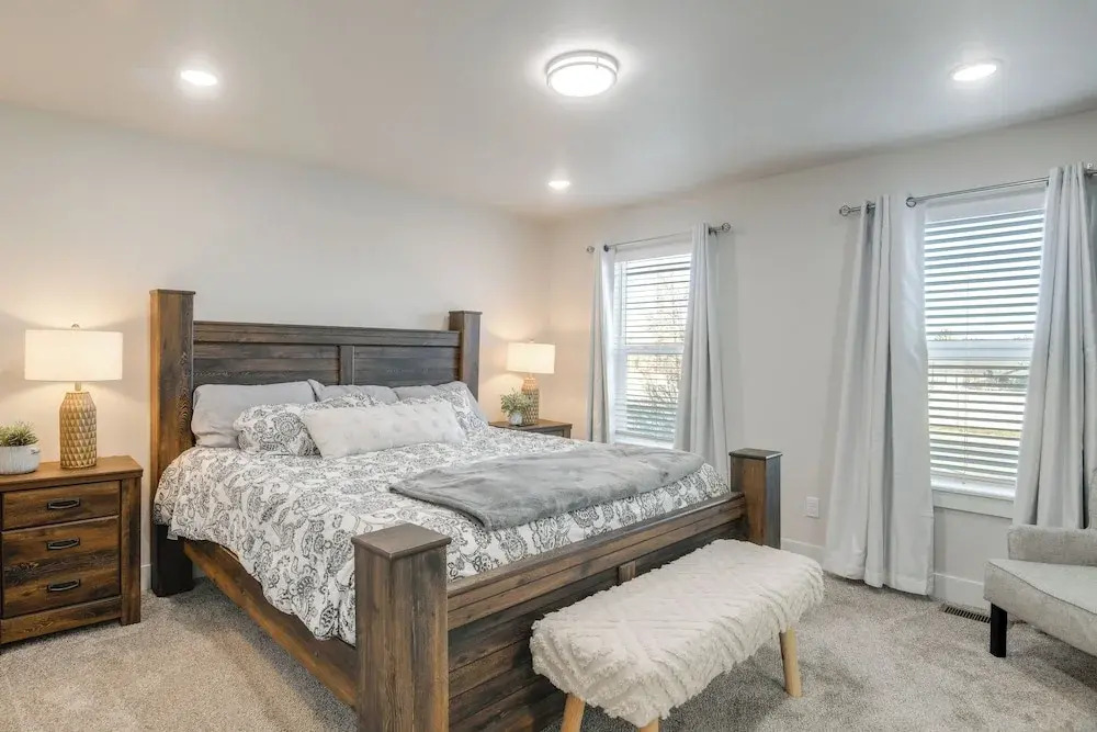 2 Mi to Hospitals: Newly Built Idaho Falls Retreat