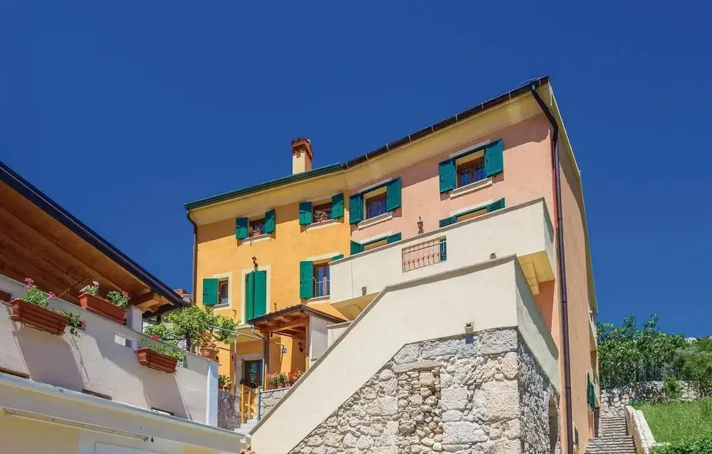 Nice Home in Draga Bascanska With Wifi and 5 Bedrooms