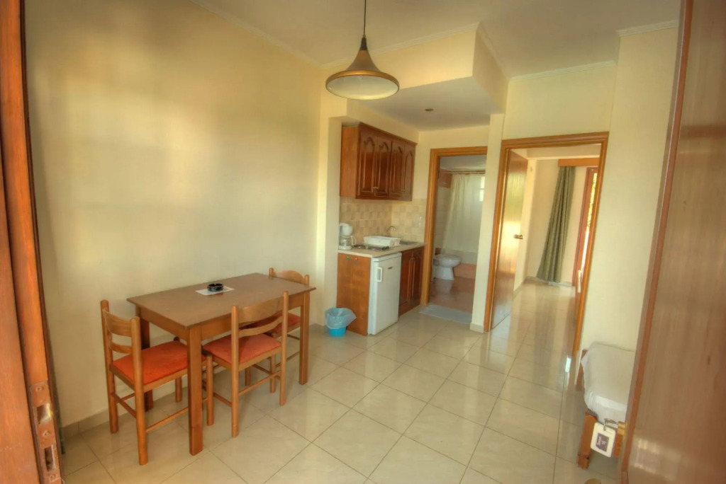 Theatraki Apartments
