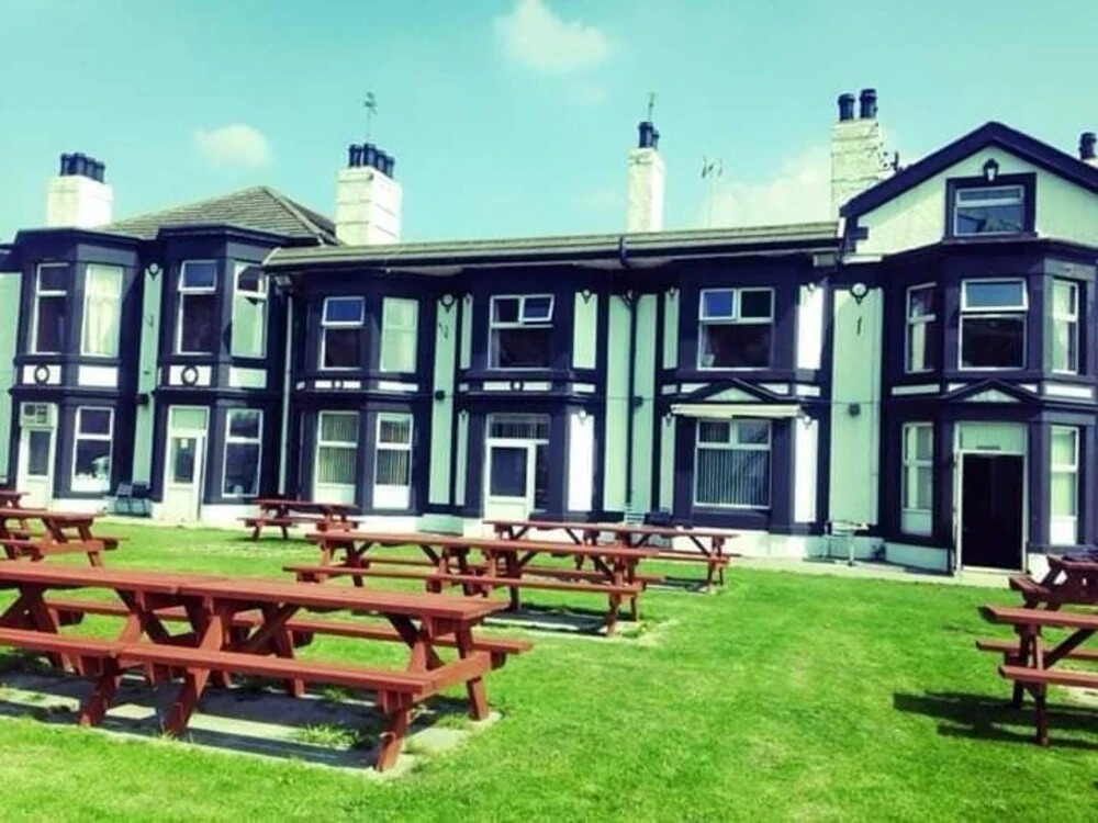 Mersey Hotel