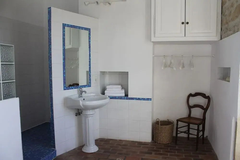 LA DEMEURE Bed and Breakfast