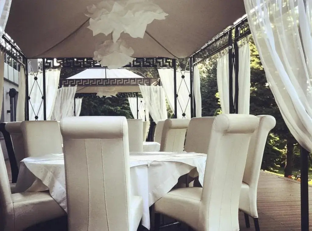 Dodo Beach Hotel