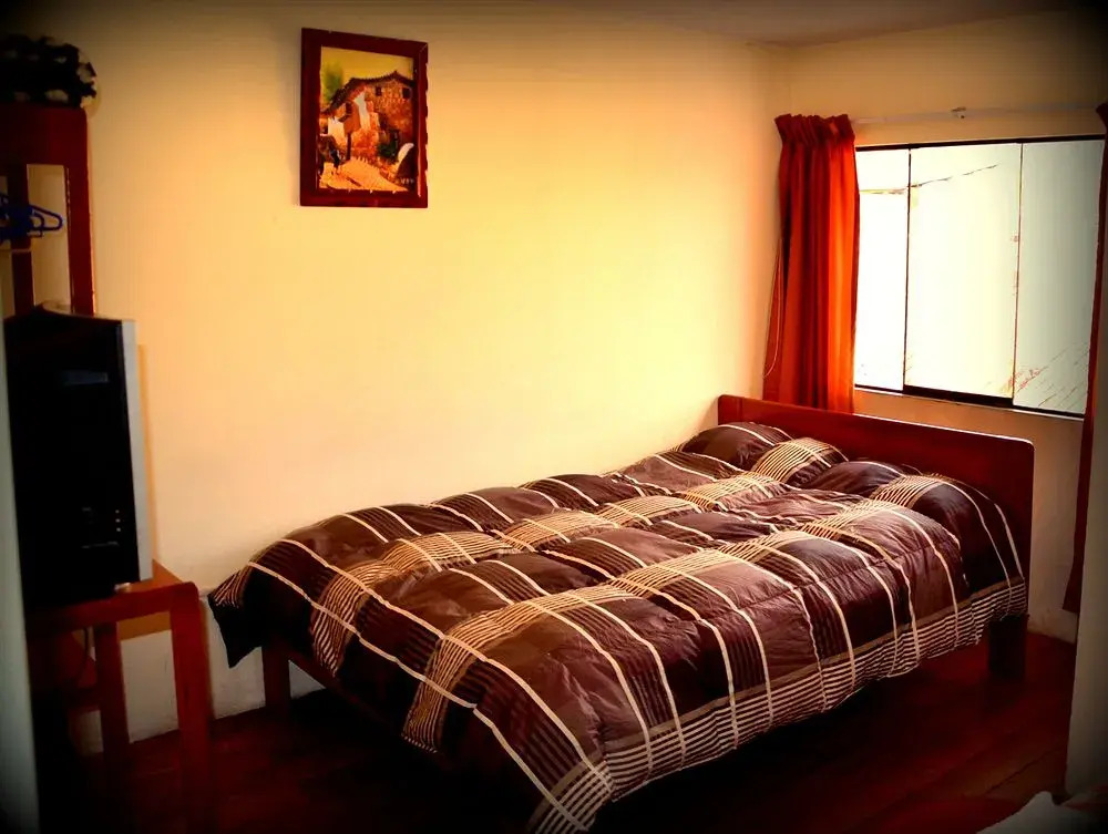 Hospedaje Keros Bed & Breakfast