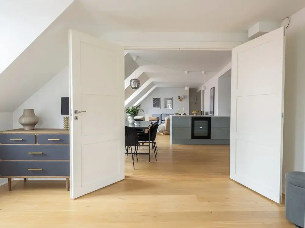 Leaves 6 - 2 Bdr Apt With Shared Roof Terrace