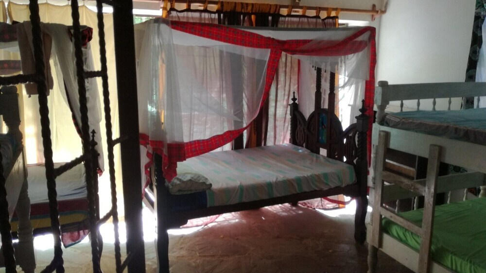 Masai Paradise Cottages