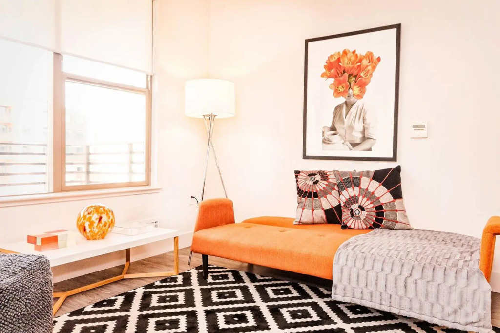 New 2BR/2BA Apartment near Tech Campuses with Pool