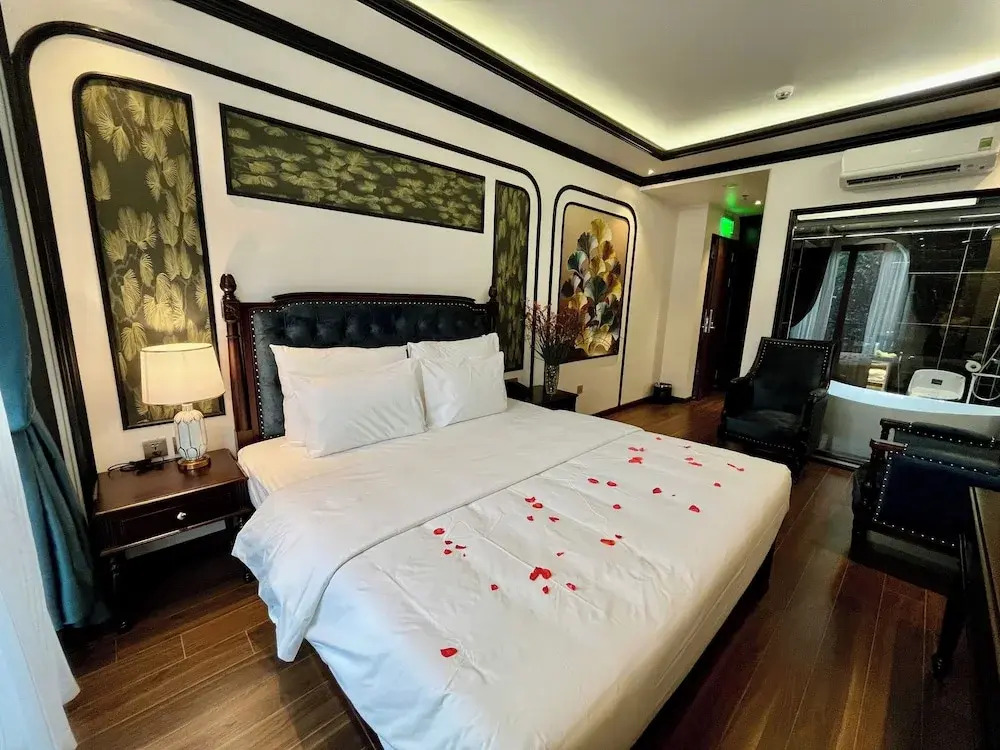 Royal Hotel Hà Nội