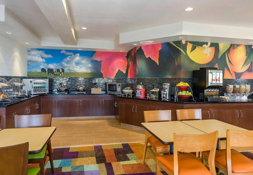 Fairfield Inn & Suites Mansfield Ontario