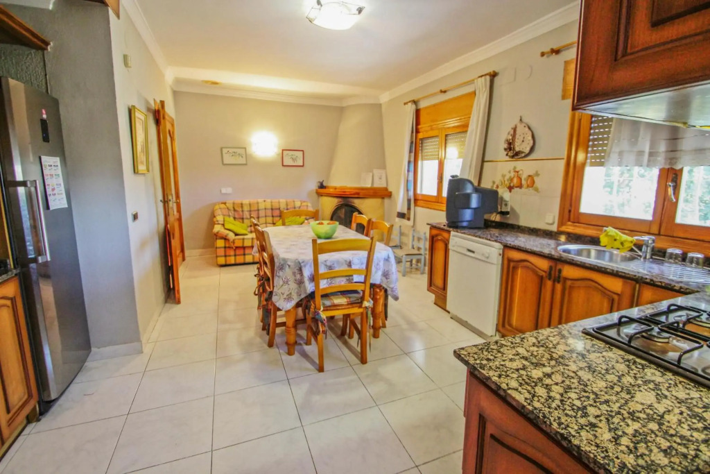 El Ventorrillo - holiday home with stunning views and private pool in Benissa