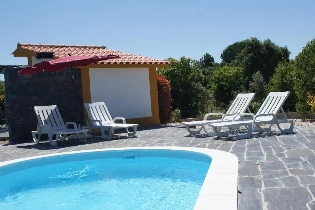 Casa da Eira em Dornes - Casa de campo familiar com piscina