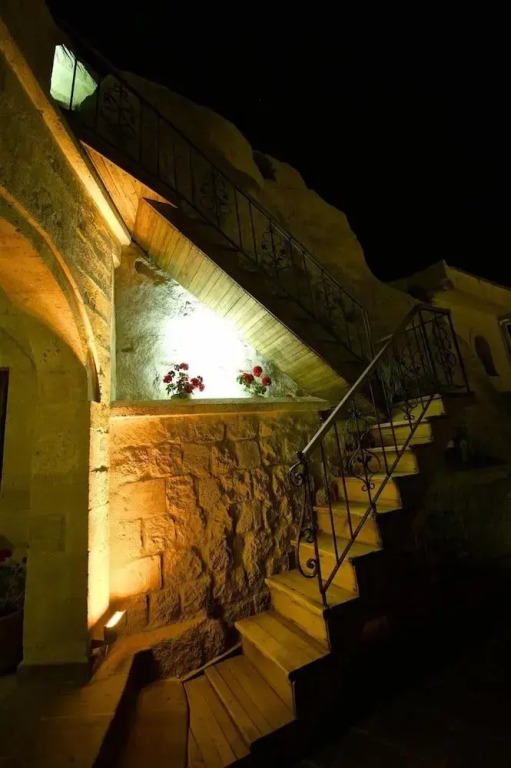 Miras Hotel