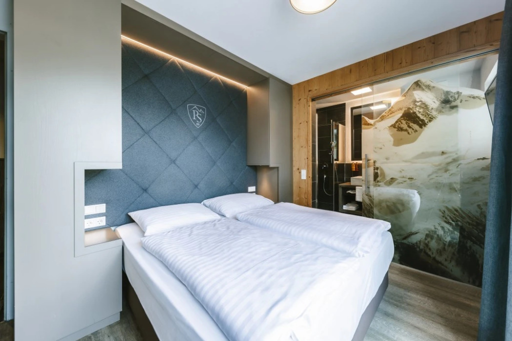AvenidA Panorama Suites