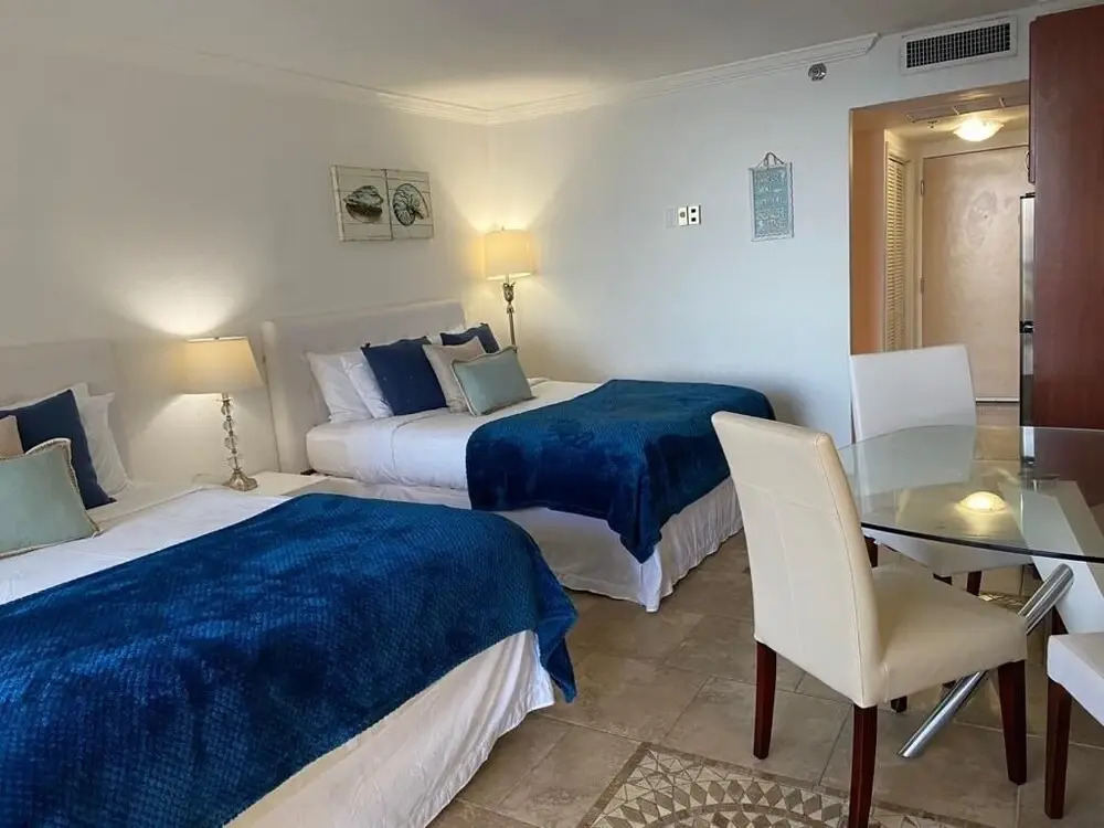 Marco Polo Aventura Club Sunny Isles Beach Studio Bedroom Condo by Redawning