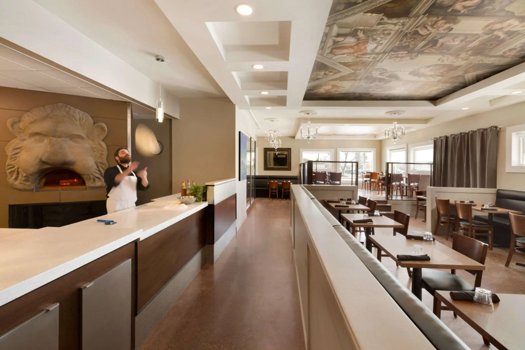Travelodge by Wyndham Edmonton South