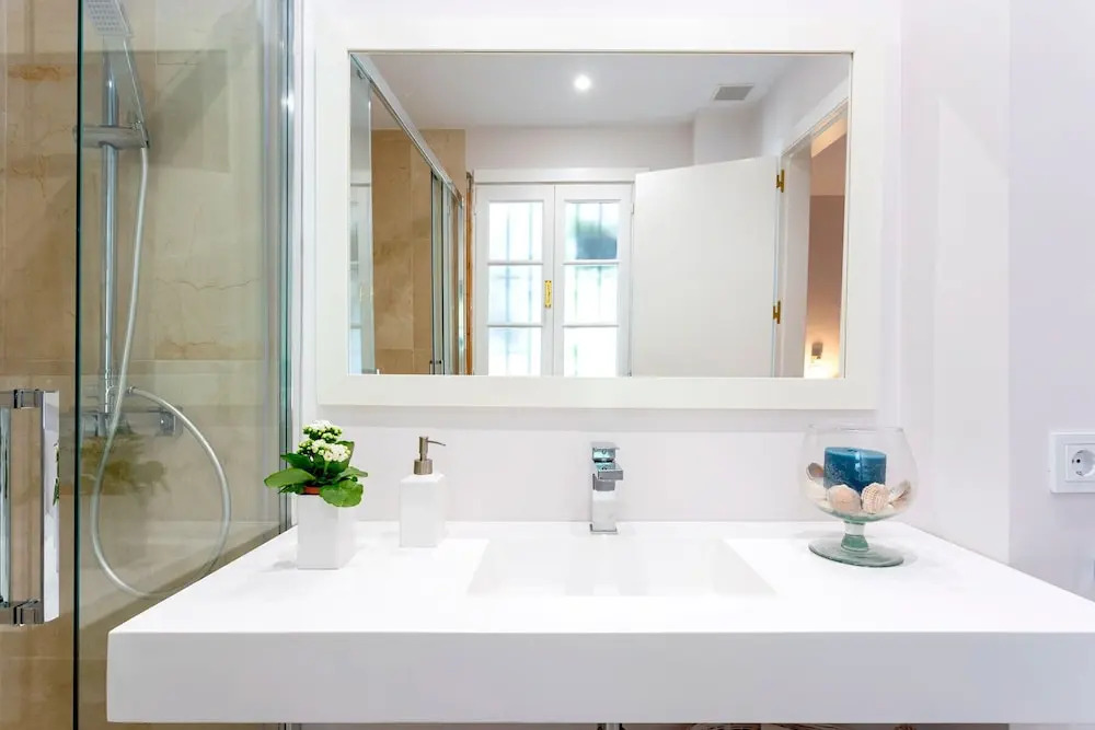 3 Bdrs Apartm With Private Terraces & Communal Swimming Pool in Estepona Benamara II