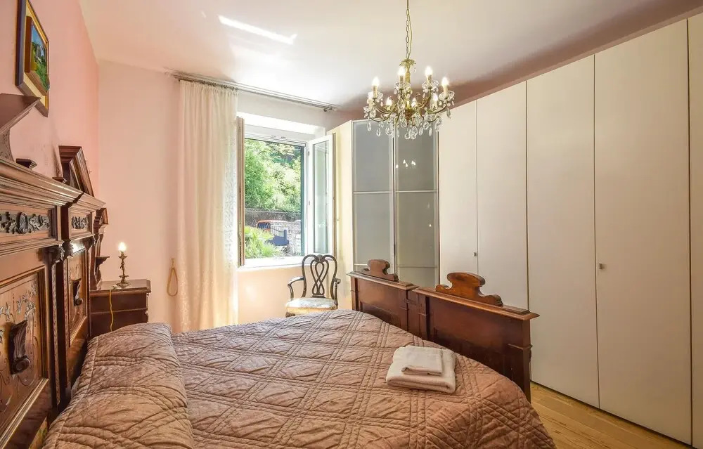 Nice Apartment in Genova With Wifi and 3 Bedrooms