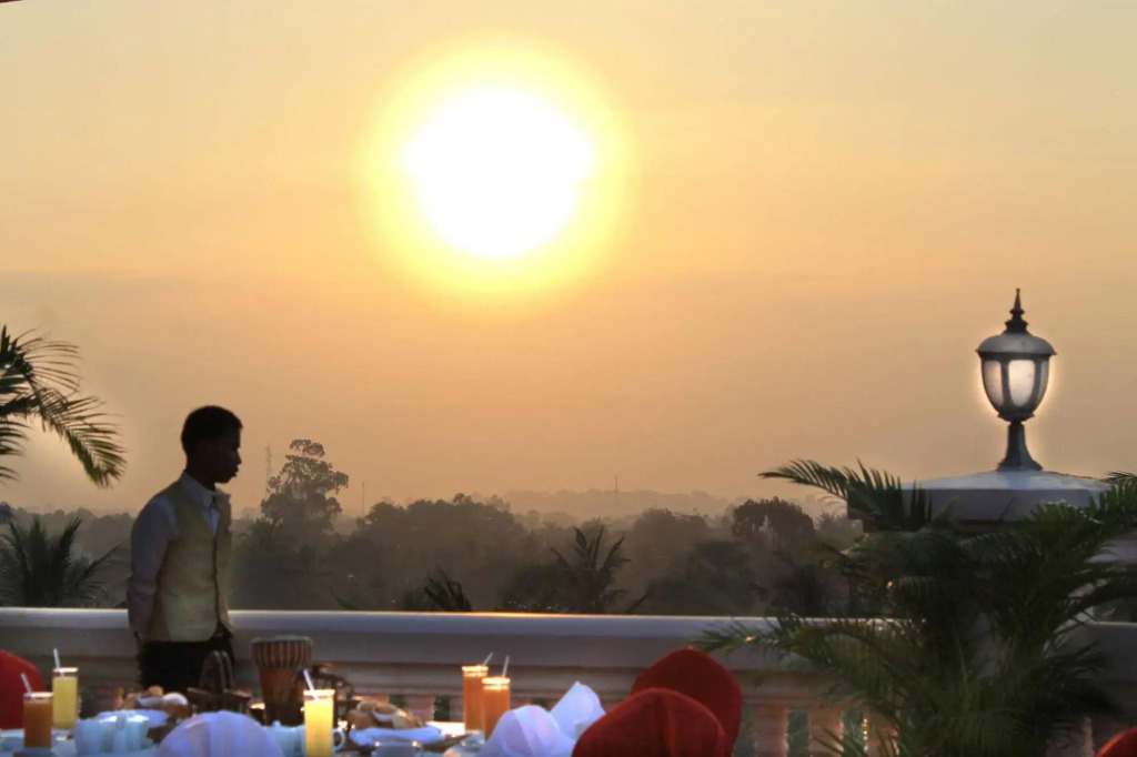 Ree Mohasambath Hotel & Resort