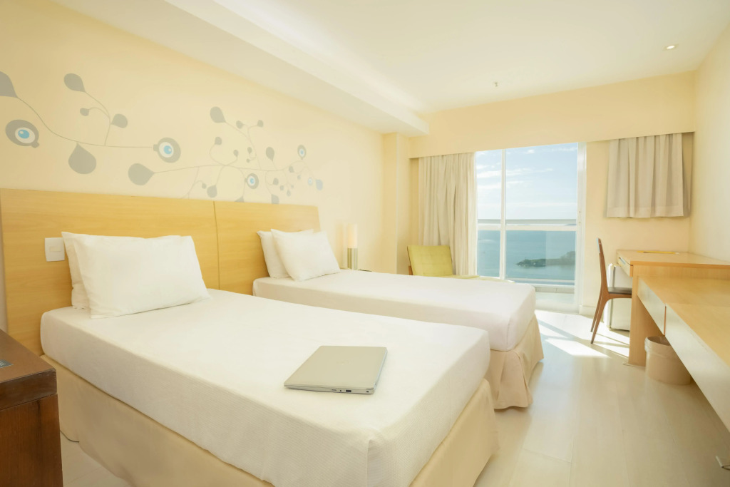 Golden Tulip Macaé
