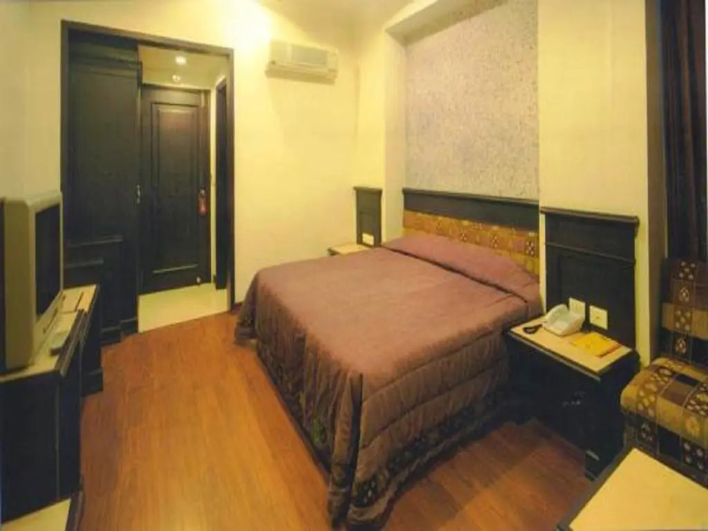 Hotel Niky International