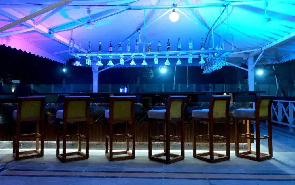 Gold Beach Villa